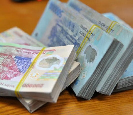 Trong khi khối lượng tín phiếu được giữ ở mức 69.000 tỷ đồng, lãi suất VND trên thị trường liên ngân hàng vẫn tiếp tục duy trì xu hướng giảm từ nhiều tuần trước đó.
